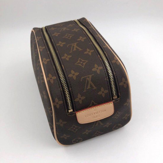 Клатч Louis Vuitton B101549