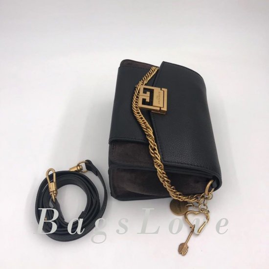 Клатч Givenchy B105963