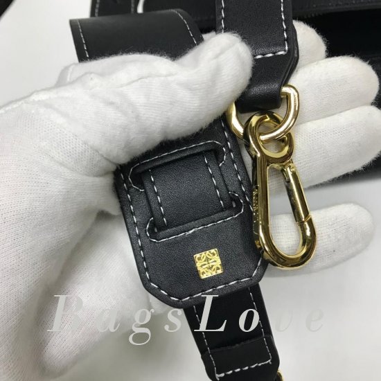 Женская сумка Loewe BЭ1105584