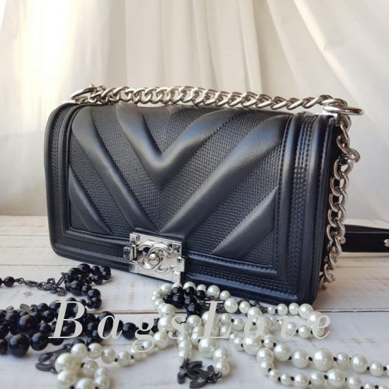 Клатч Chanel B106017