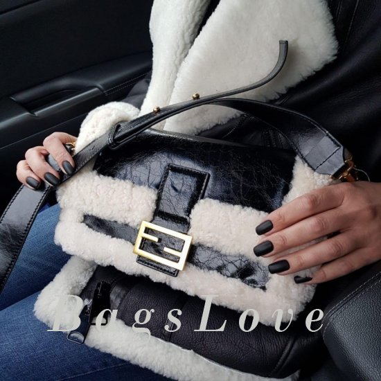 Женская сумка Fendi (Фенди) B106022