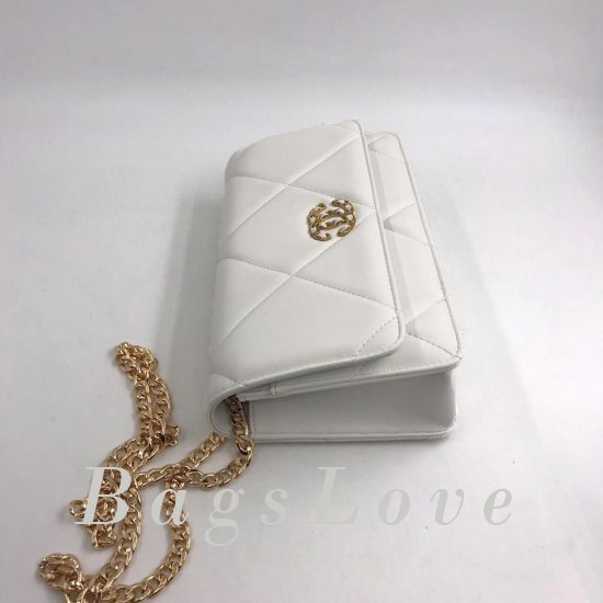 Клатч Chanel B106040