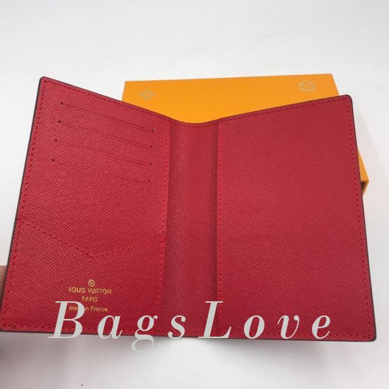 Обложка Louis Vuitton B106047