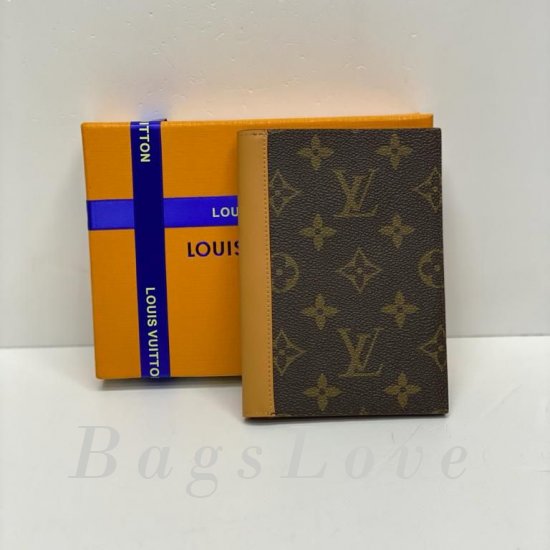 Обложка Louis Vuitton BЭ1105633
