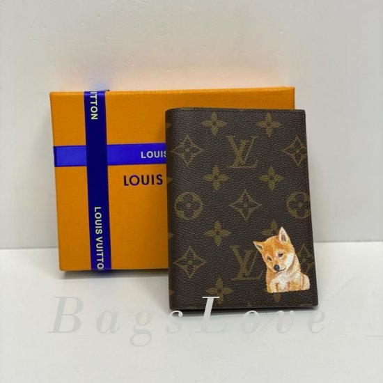 Обложка Louis Vuitton BЭ1105635