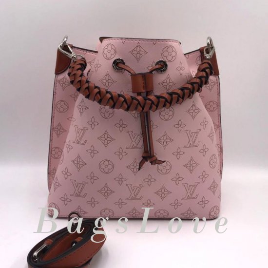 Женская сумка Louis Vuitton (Луи Виттон) B106127