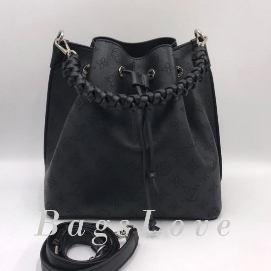 Женская сумка Louis Vuitton (Луи Виттон) B106128