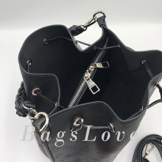 Женская сумка Louis Vuitton (Луи Виттон) B106128