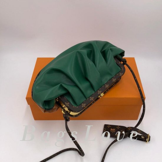 Женская сумка Louis Vuitton (Луи Виттон) B106220