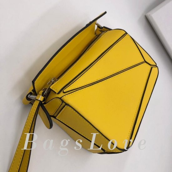 Женская сумка Loewe B106231