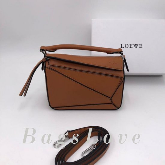 Женская сумка Loewe B106232