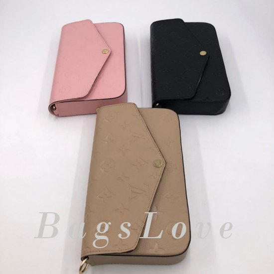 Клатч Louis Vuitton B106241