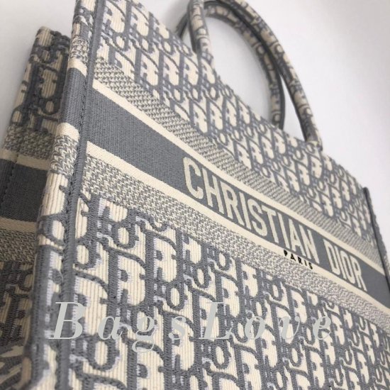 Женская сумка Christian Dior (Кристиан Диор) B106242