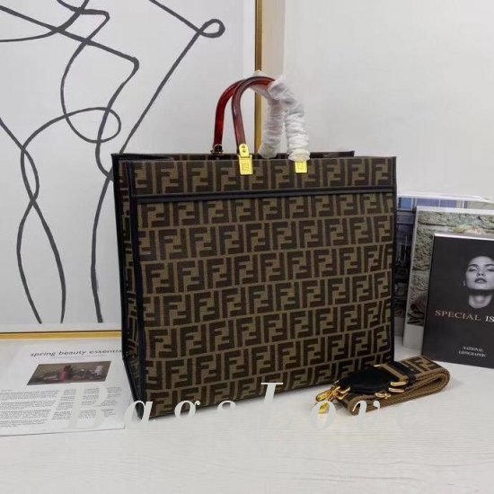 Женская сумка Fendi (Фенди) B106292