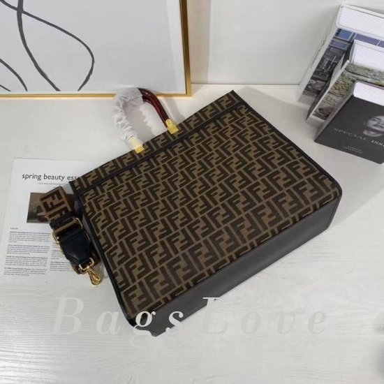 Женская сумка Fendi (Фенди) B106292