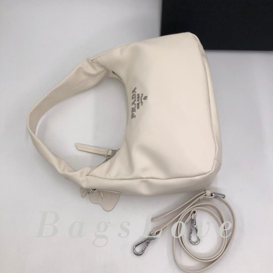 Женская сумка Prada (Прада) B106300