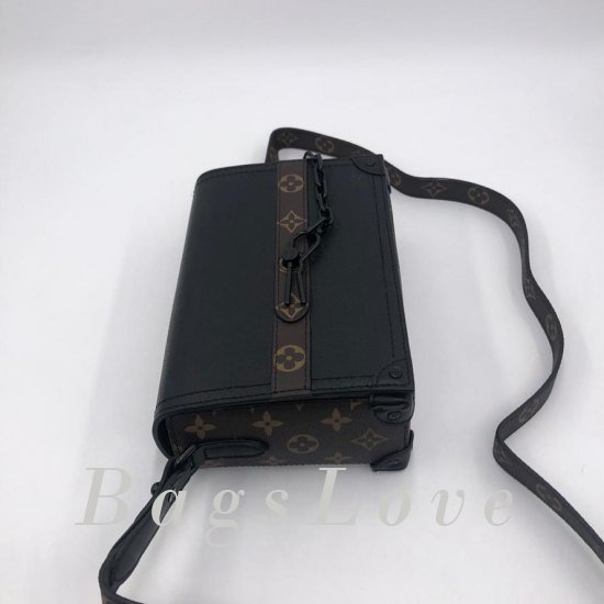 Клатч Louis Vuitton B106412