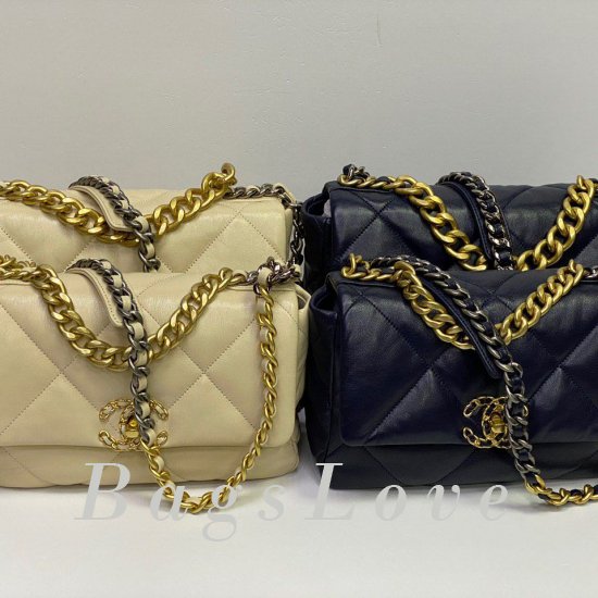 Клатч Chanel BЭ1105723