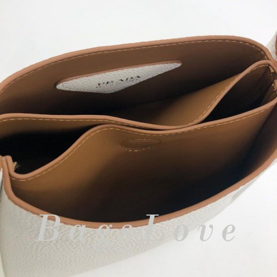 Женская сумка Prada (Прада) B106441