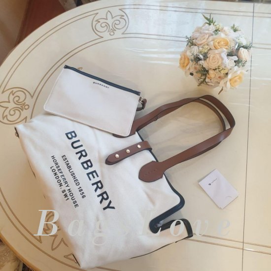 Женская сумка Burberry (Барбери) B106479