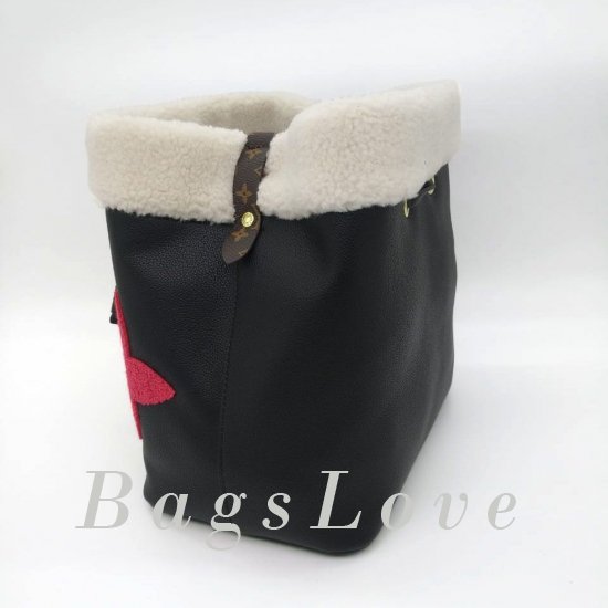 Женская сумка Louis Vuitton (Луи Виттон) B106845