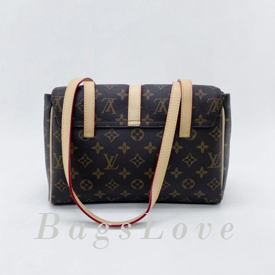 Клатч Louis Vuitton B106867