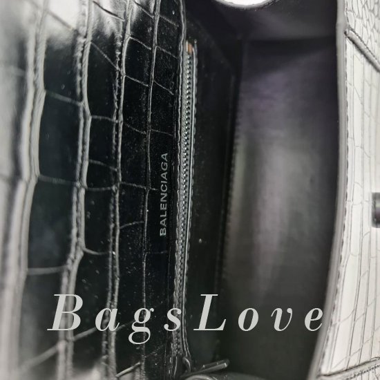 Женская сумка Balenciaga (Баленсиага) B106924