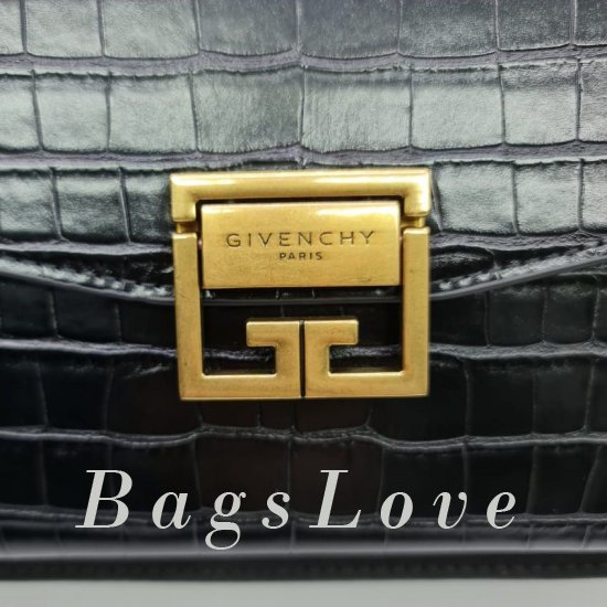 Клатч Givenchy B106979