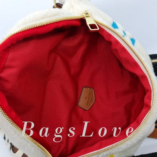 Женская сумка Louis Vuitton (Луи Виттон) B107064