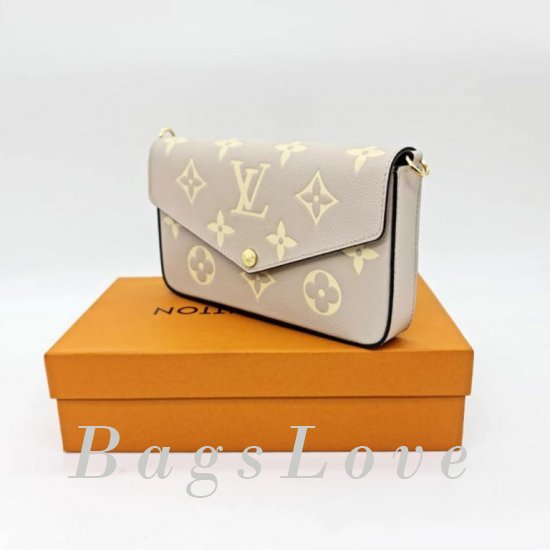 Клатч Louis Vuitton B107069