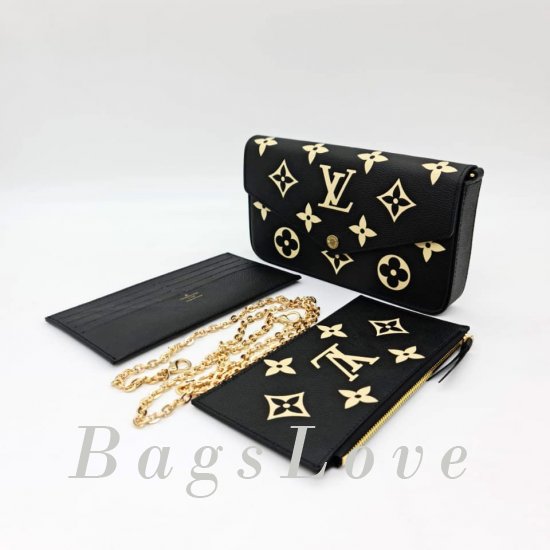 Клатч Louis Vuitton B107071
