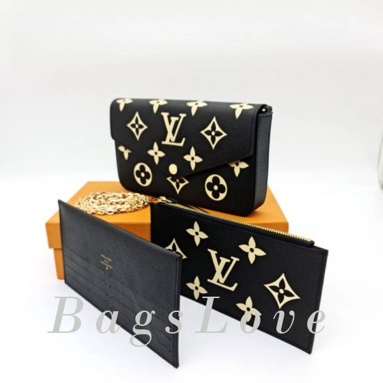 Клатч Louis Vuitton B107071