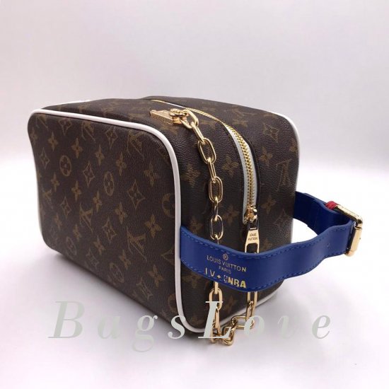 Клатч Louis Vuitton B107177