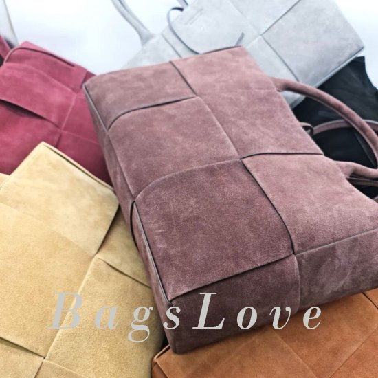 Женская сумка Bottega Veneta (Боттега Венета) B107241