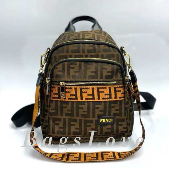 Женский рюкзак Fendi B107246