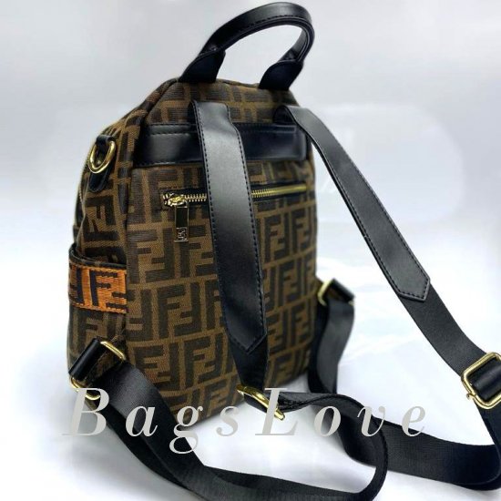 Женский рюкзак Fendi B107246