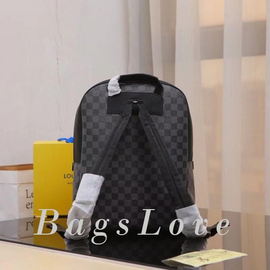 Женский рюкзак Louis Vuitton B107249