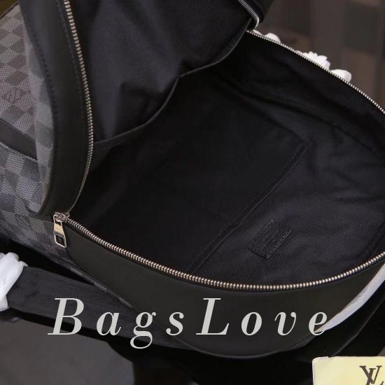 Женский рюкзак Louis Vuitton B107250