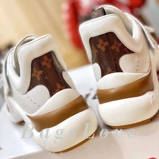 Женские кроссовки Louis Vuitton (Луи Виттон) B201948