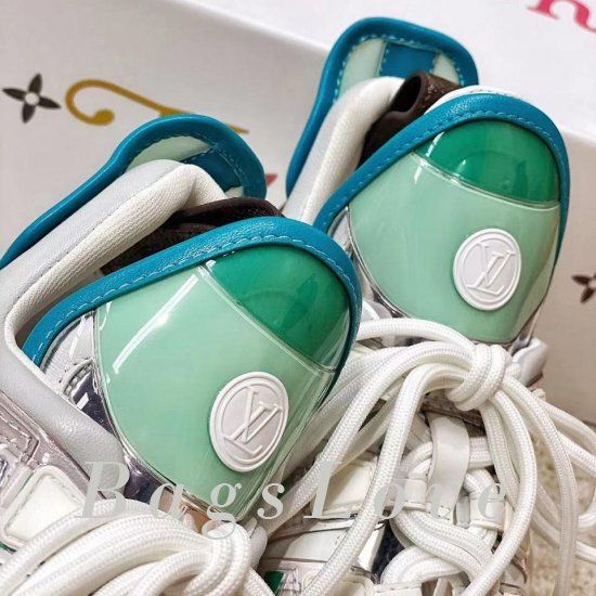 Женские кроссовки Louis Vuitton (Луи Виттон) B201950