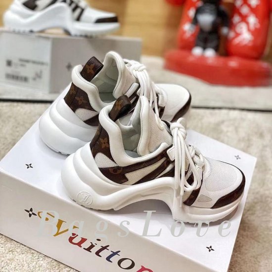 Женские кроссовки Louis Vuitton (Луи Виттон) B201951