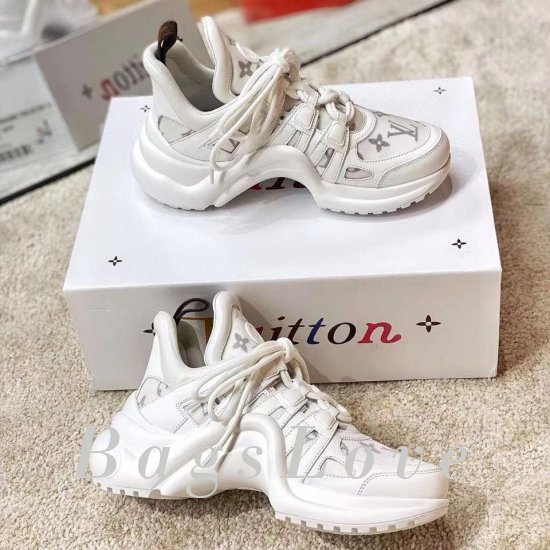 Женские кроссовки Louis Vuitton (Луи Виттон) B201955