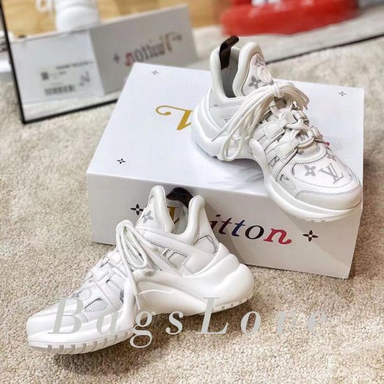 Женские кроссовки Louis Vuitton (Луи Виттон) B201955