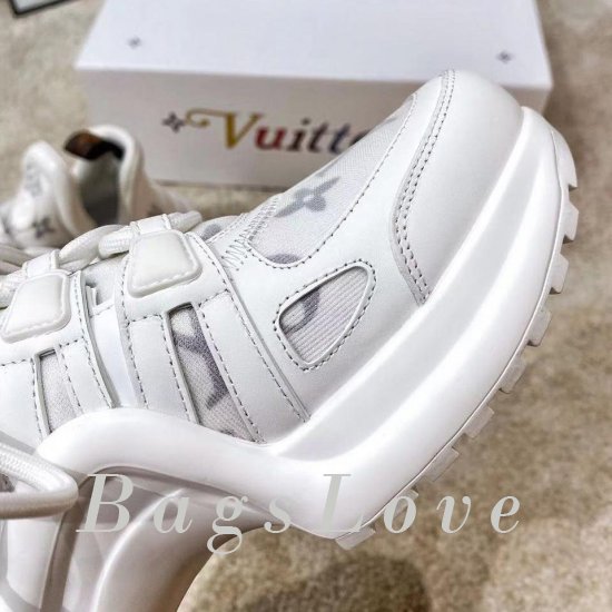 Женские кроссовки Louis Vuitton (Луи Виттон) B201955