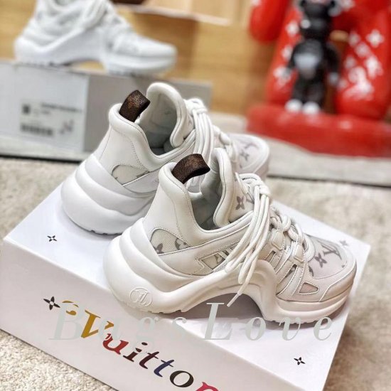 Женские кроссовки Louis Vuitton (Луи Виттон) B201955