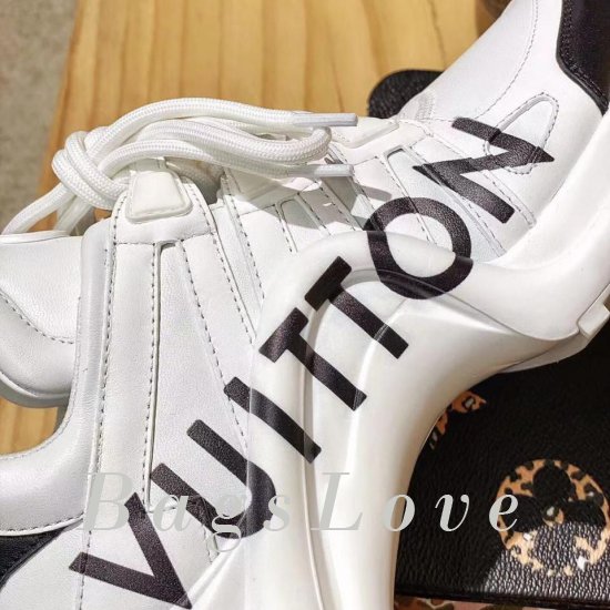 Женские кроссовки Louis Vuitton (Луи Виттон) B201956