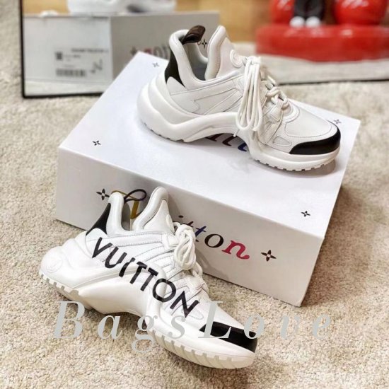 Женские кроссовки Louis Vuitton (Луи Виттон) B201956