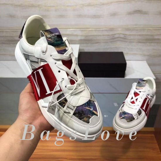 Женские кроссовки Valentino B201977