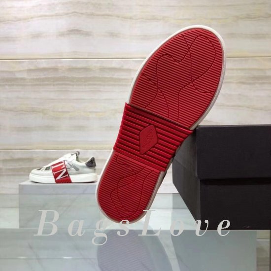 Женские кроссовки Valentino B201977