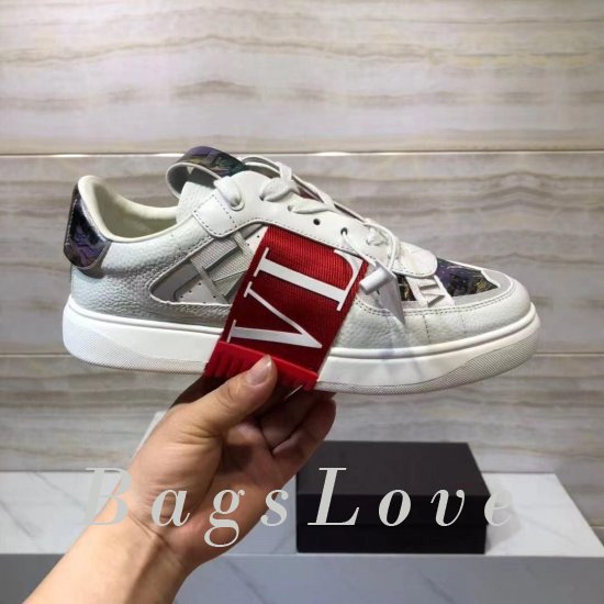 Женские кроссовки Valentino B201977